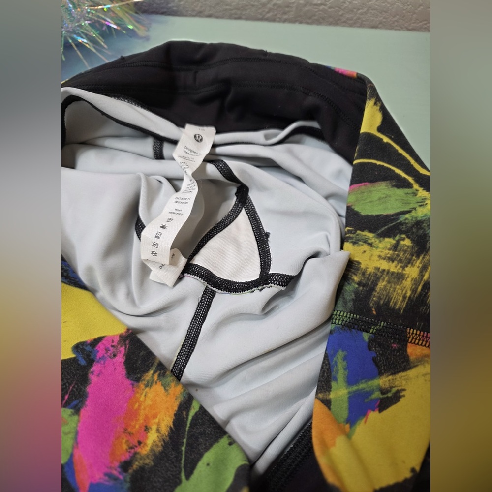 Lululemon•Invigorate High-Rise Tight 25"•Undertone Multi Rainbow•LIKE NEW•10 - Picture 8 of 16